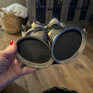 Source Unknown Silver Bell Photo Frame